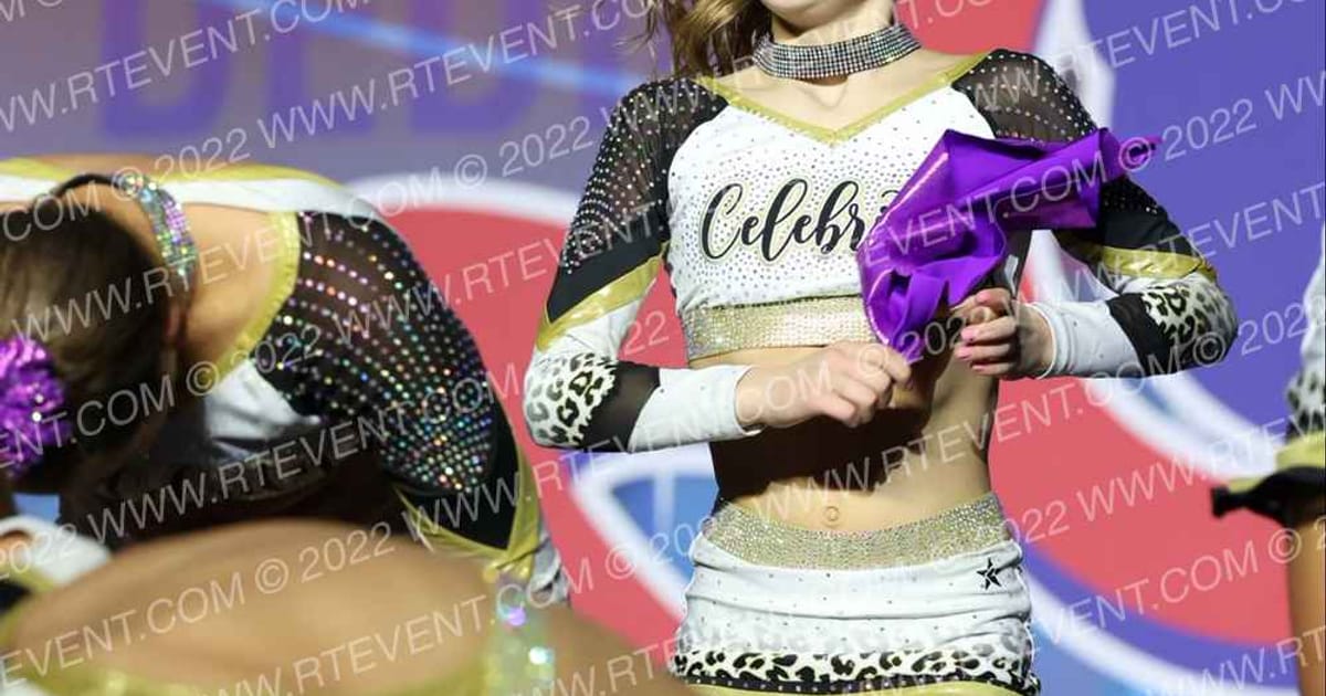 Celebrity Cheer VOGUE · Spirit Cheer Super Nationals DIDII
