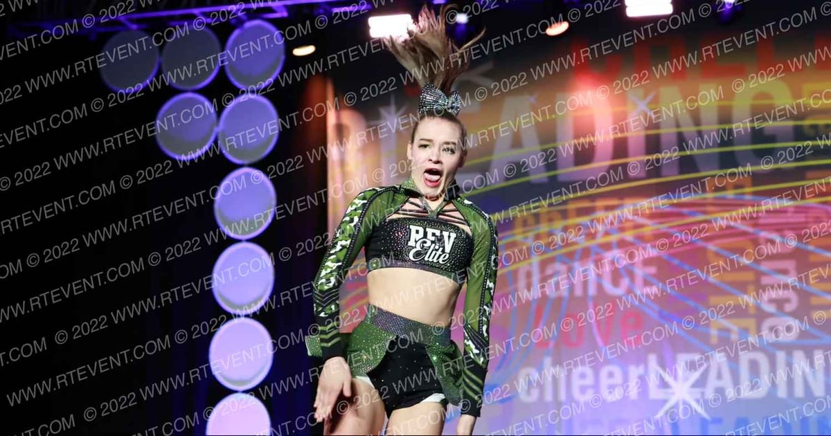 Revolution Elite Vengeance · Spirit Cheer Super Nationals DIDII