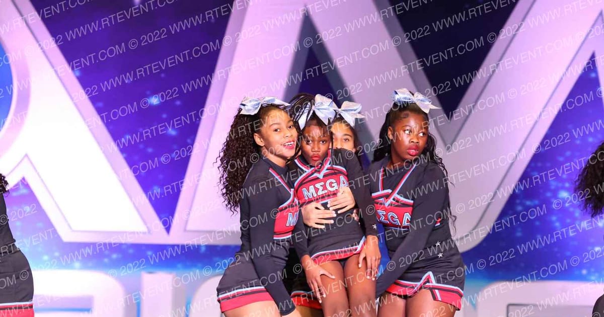 MEGA DIAMONDS ICONS · Showdown at the Bay