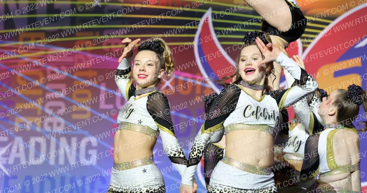 Celebrity Cheer LADY LEGENDS · Spirit Cheer Super Nationals DIDII