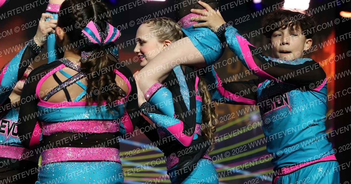 Evolution Cheer Teal Fury · Spirit Cheer Super Nationals DIDII