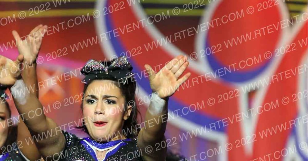 Central Jersey All Stars Bombshells · Spirit Cheer Super Nationals DIDII