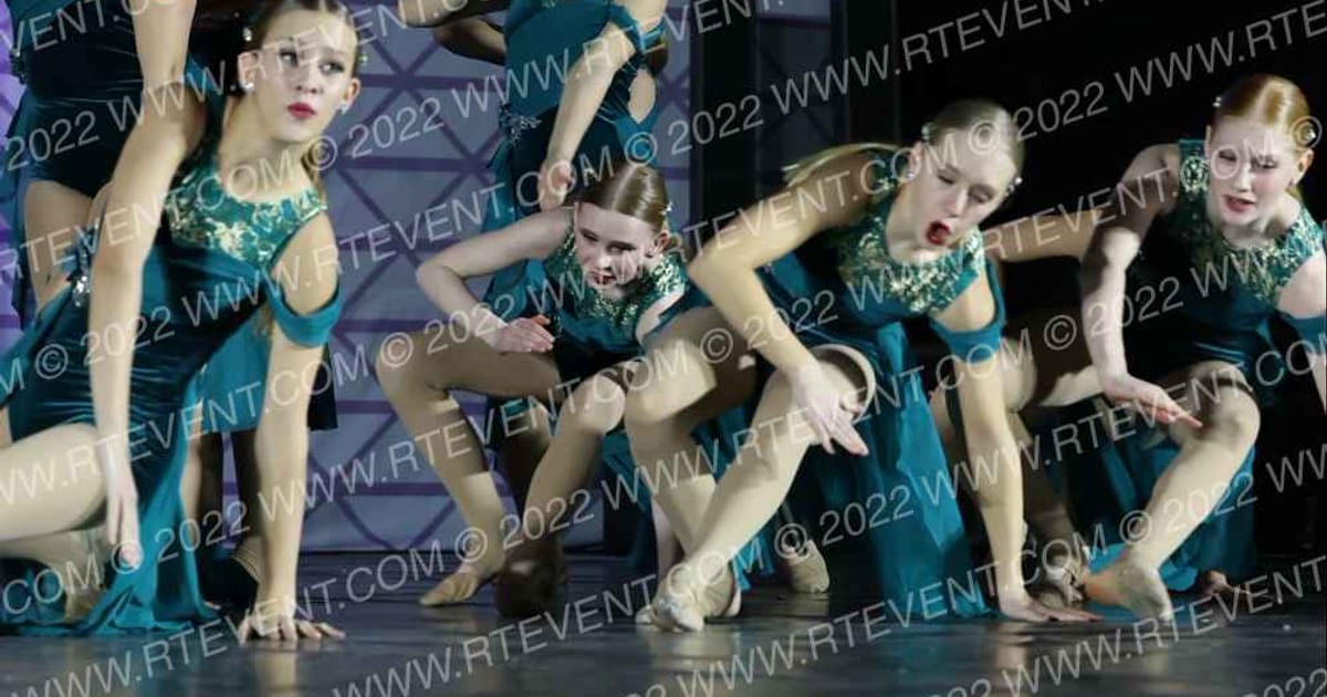 Ultimate Dance & Cheer Ice Lyrical · Dancefest Grand Nationals