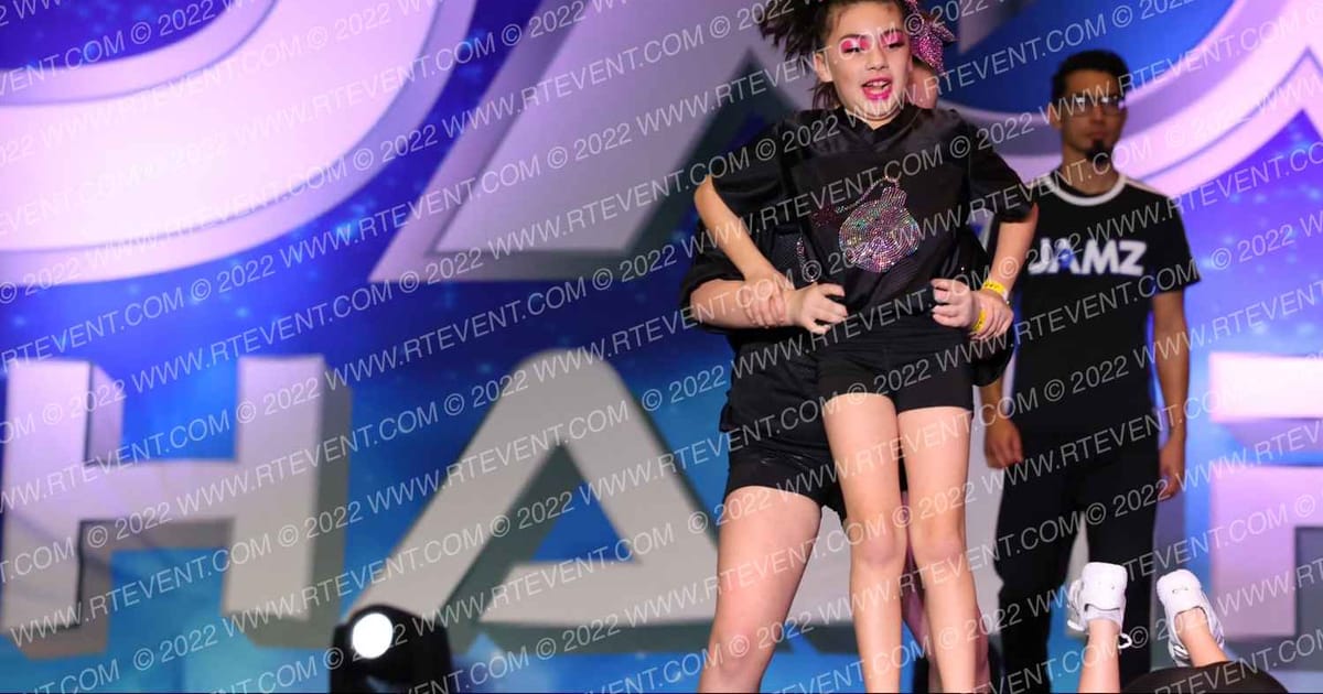 WEST COAST ELITE BOMBSHELLS · Showdown at the Bay