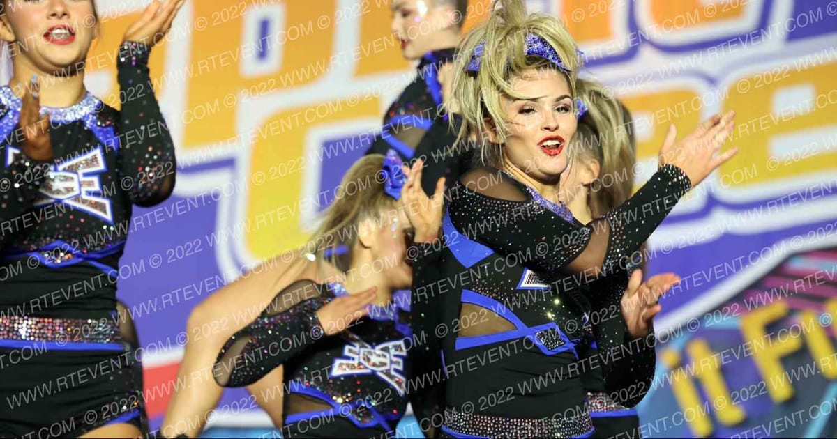 East Celebrity Elite Bomb Girls · Spirit Cheer Super Nationals DIDII