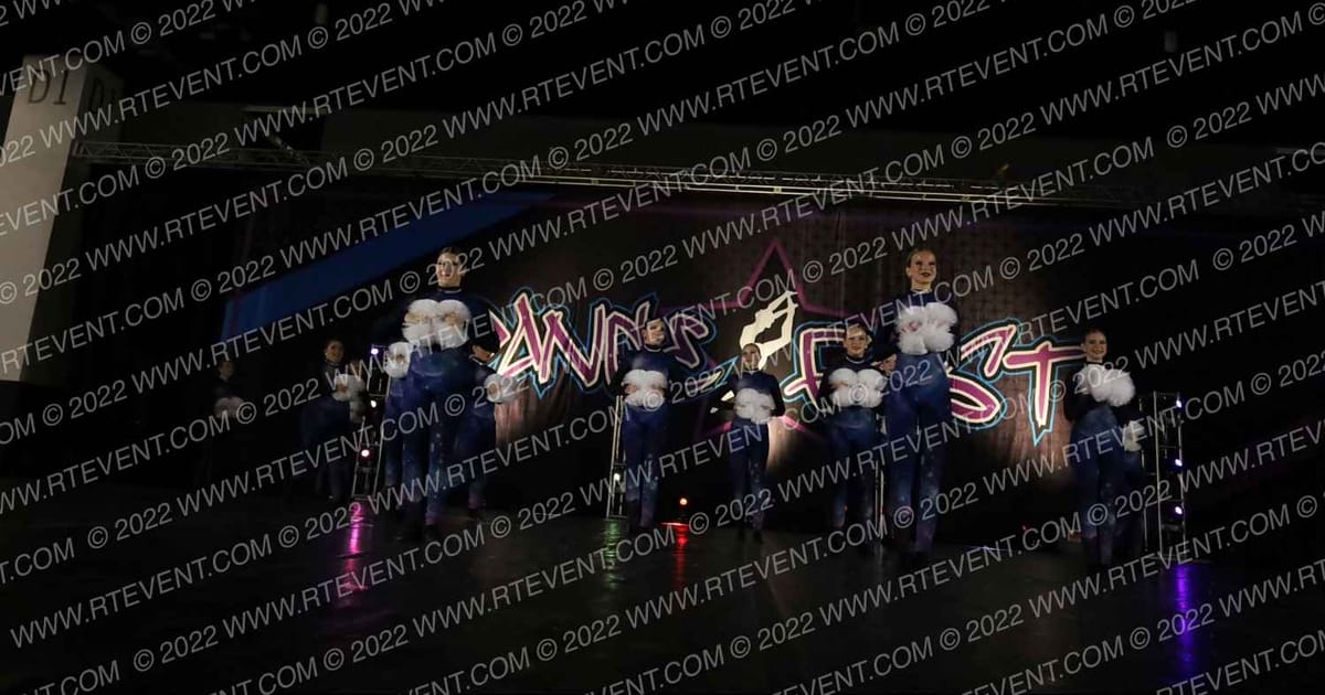 Starz Dance Academy SDA-Senior Small Pom-Space · Dancefest Grand Nationals