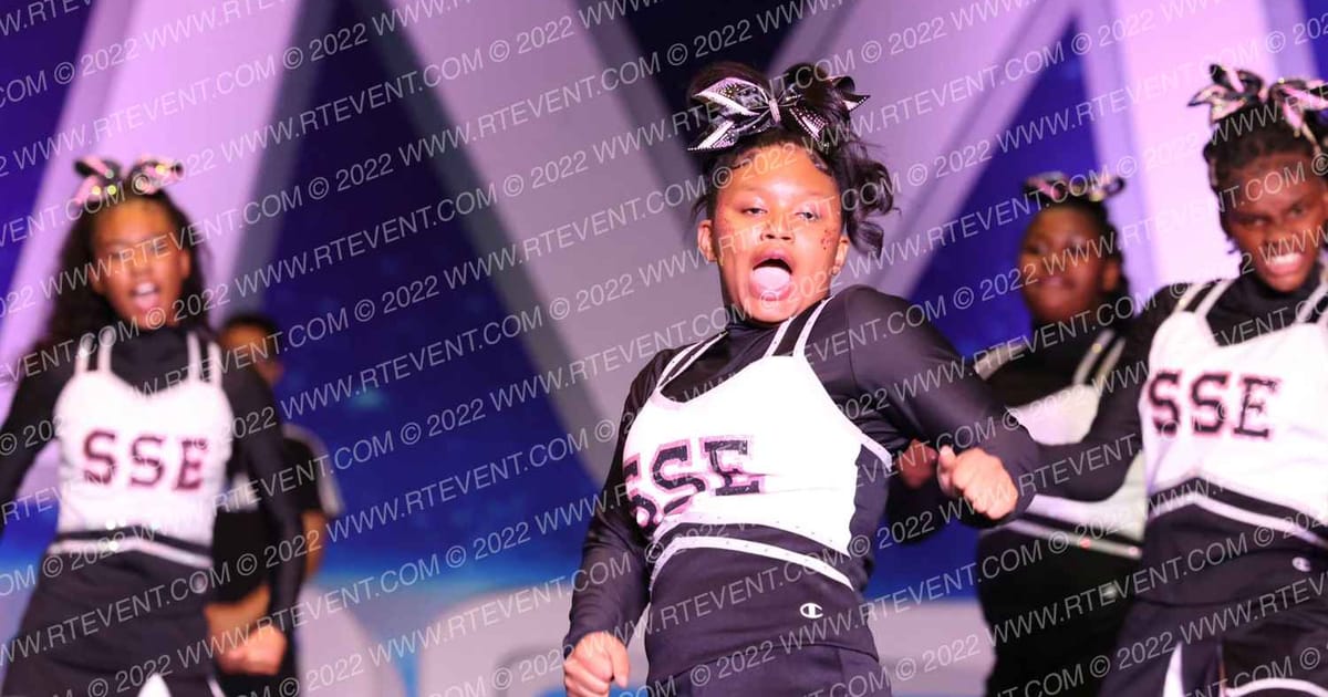 STRAIGHT SAVAGE ELITE · Showdown at the Bay