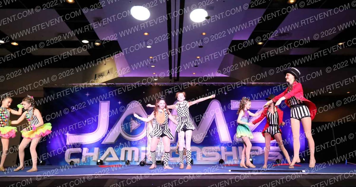 TRICKS DANCE COMPANY DIAMONDS · Showdown at the Bay