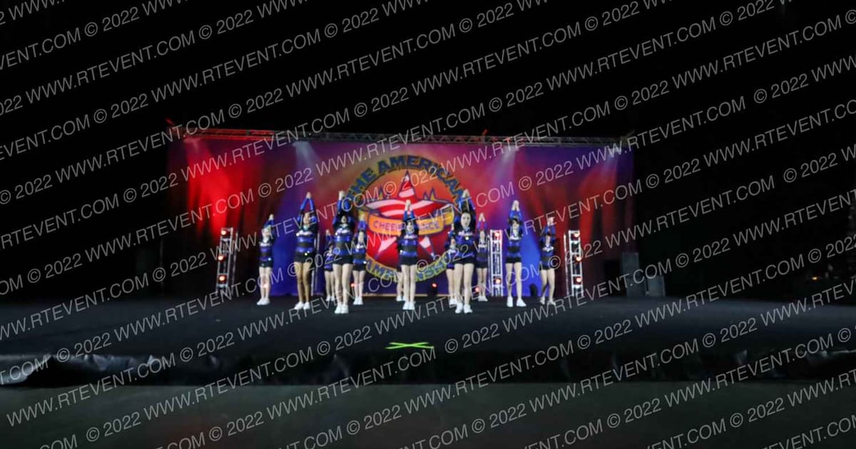 American Cheer Elite Commanders · The American Heartland