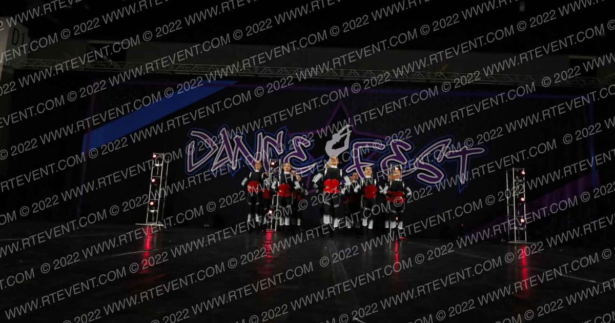 Studio 22 Junior All Stars Small Pom · Dancefest Grand Nationals