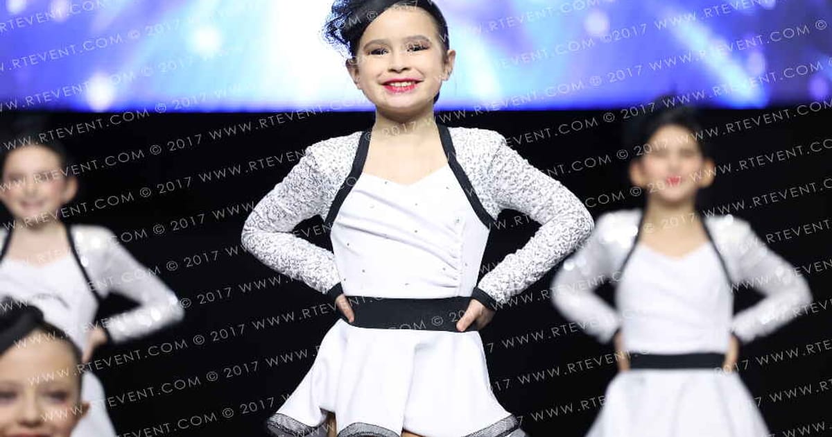 Studio 22 Mini Jazz · JamFest Dance Super
