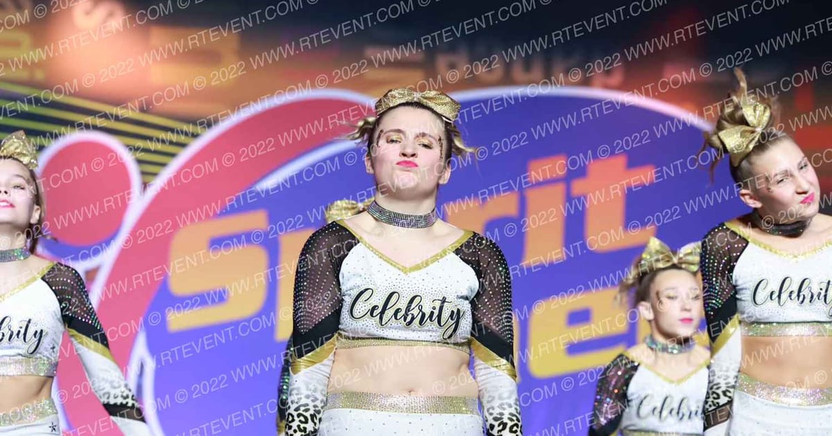 Celebrity Cheer GOLDEN · Spirit Cheer Super Nationals DIDII