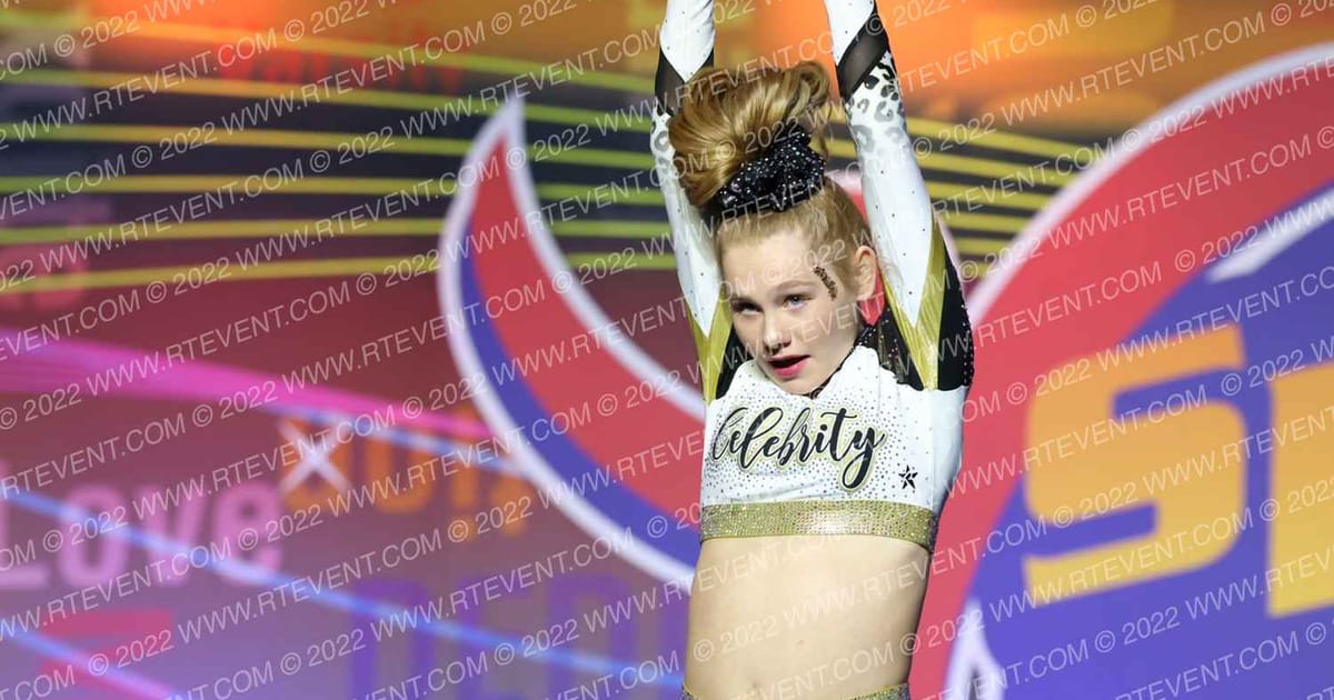 Celebrity Cheer LADY LEGENDS · Spirit Cheer Super Nationals DIDII
