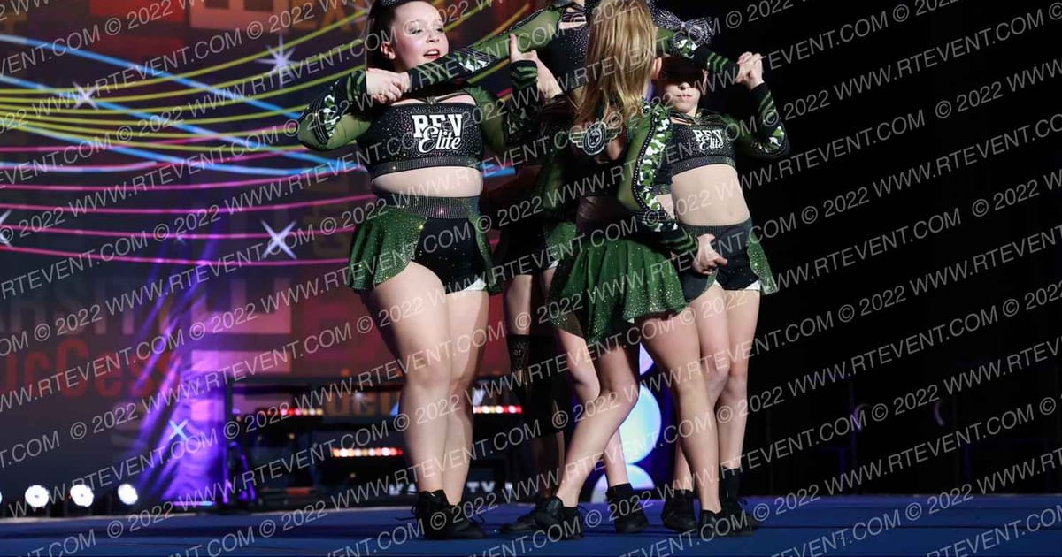 Revolution Elite Rogue · Spirit Cheer Super Nationals DIDII