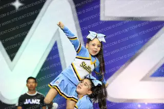 EL SERENO STALLIONS JR GREMLINS CHEER