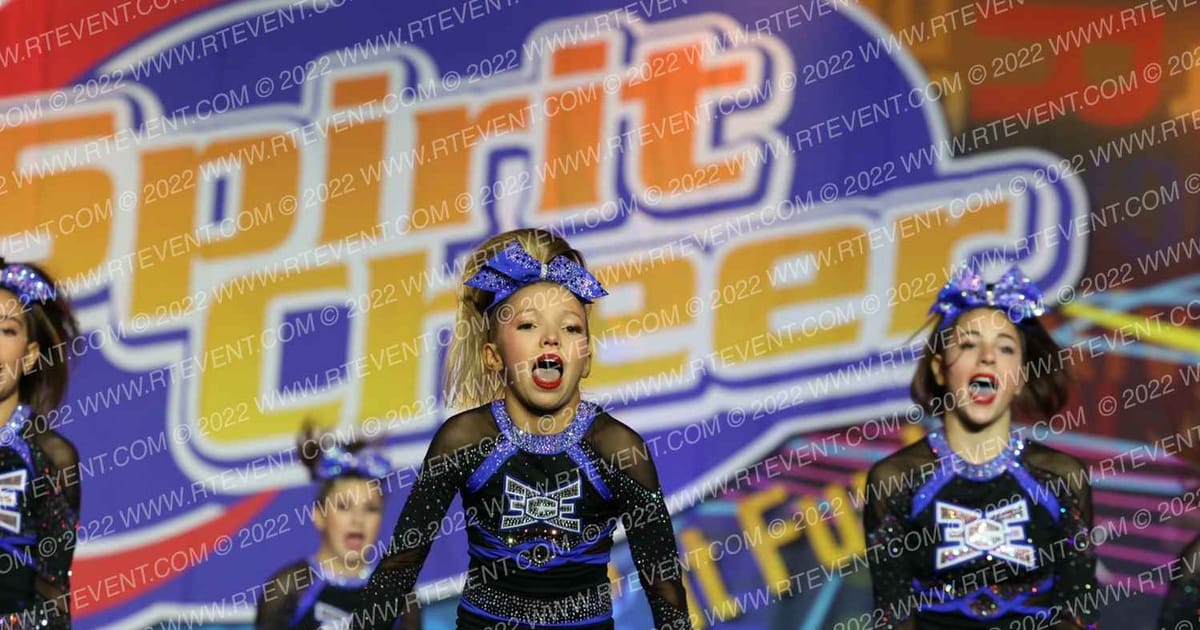 East Celebrity Elite Fireflies · Spirit Cheer Super Nationals DIDII