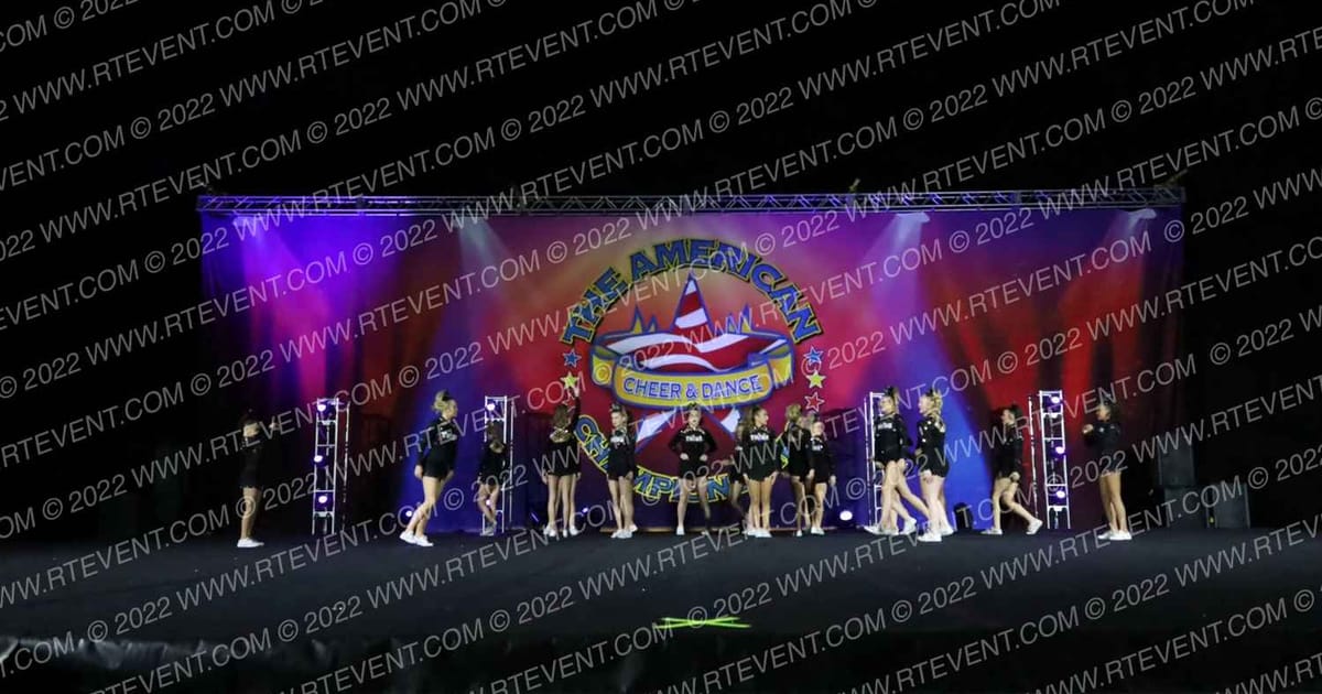 Tribe Athletics J2 CREW · The American Heartland