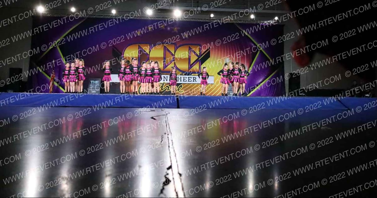 Rachels tumbling Hurricanes · Winter Recreational Nationals