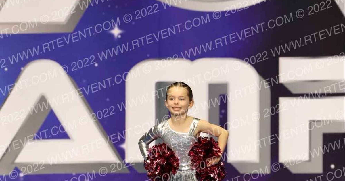 FIREBAUGH FALCON CHEER MIGHTY MITES  6UNDER · Palms and Pyramids