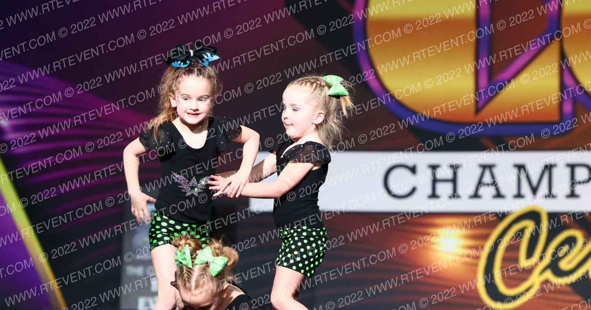 Marshall Mavericks Firecrackers · Winter Recreational Nationals
