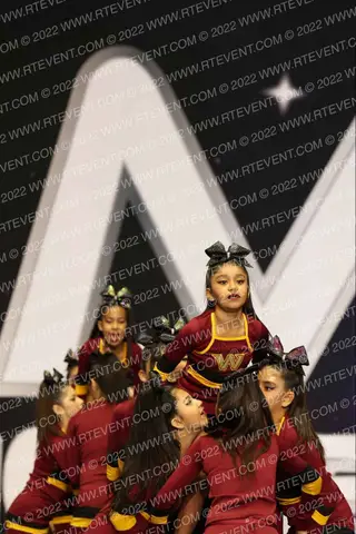 WHITTIER REDSKINS PEE WEES