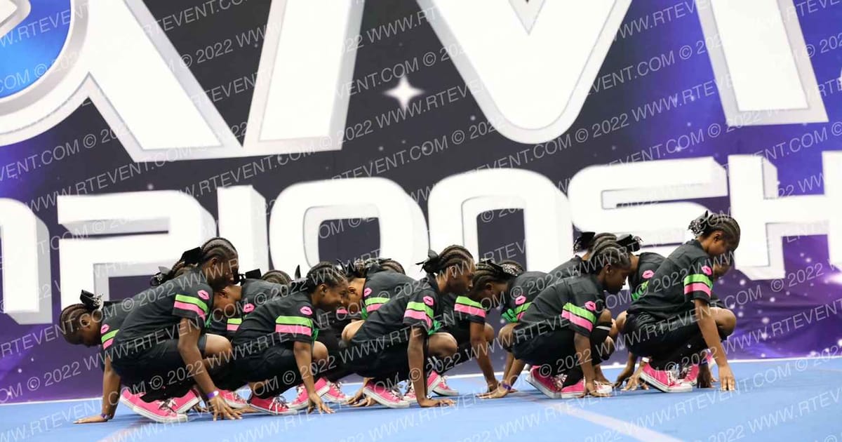 LA CHEER EXTREME COVER GIRLS · Holiday Showcase SATURDAY ACC NORTH