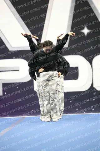 SADDLEBACK HIGH SCHOOL HIP HOP