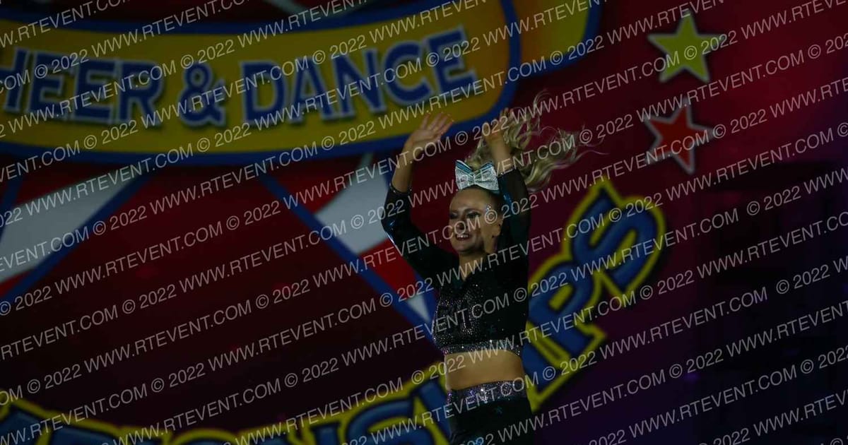 Mega Cheer Fuego · The American Heartland