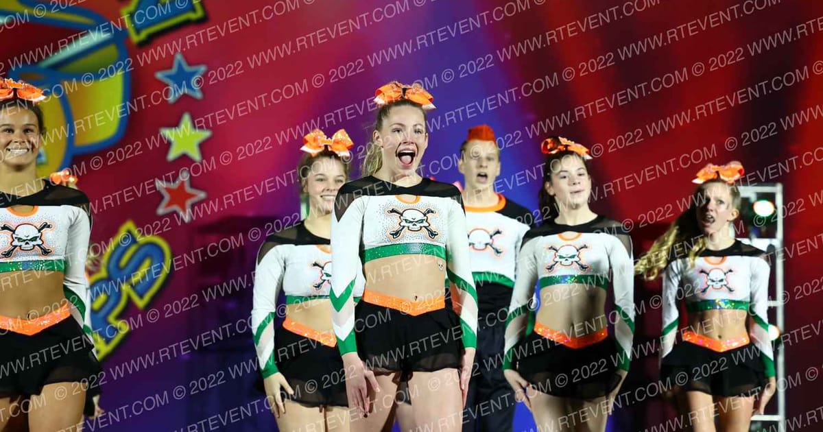 Iowa Elite Cheer - Des Moines Vigilantes · The American Heartland