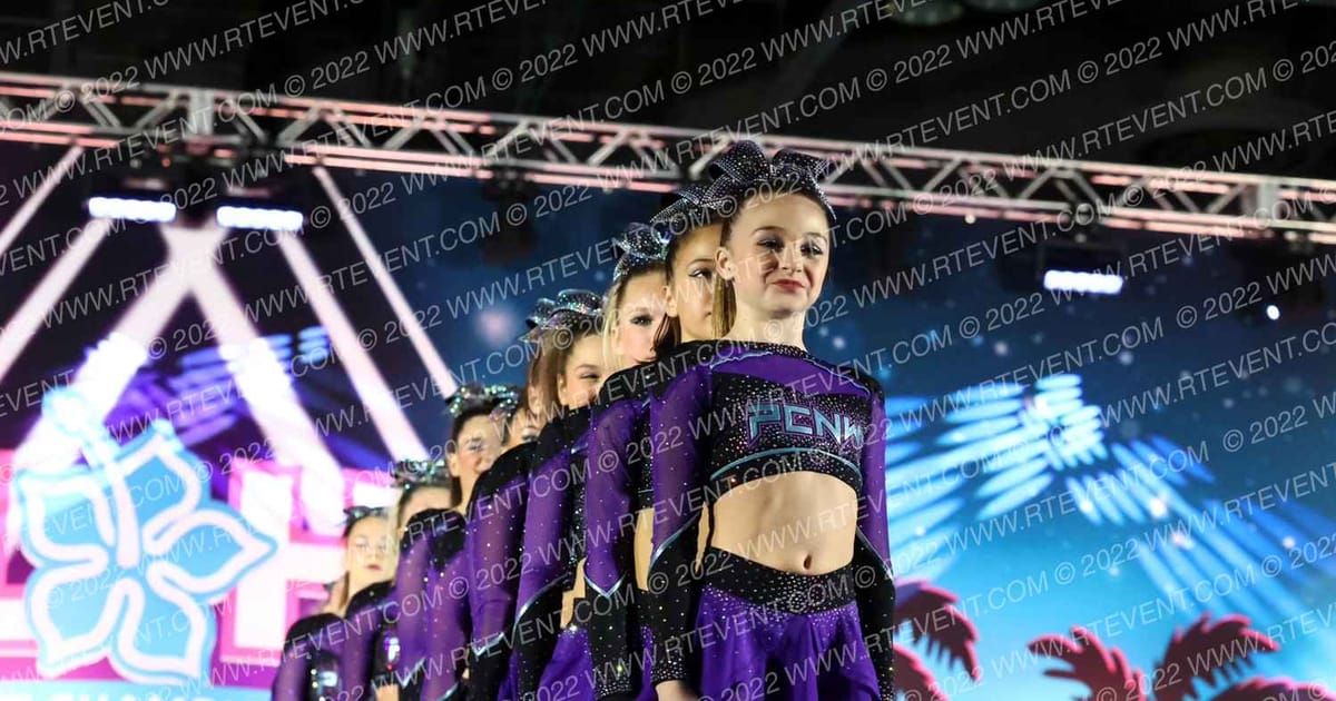 Premier Cheer Northwest Sr. Luxe · Aloha Portland Showdown DIDII