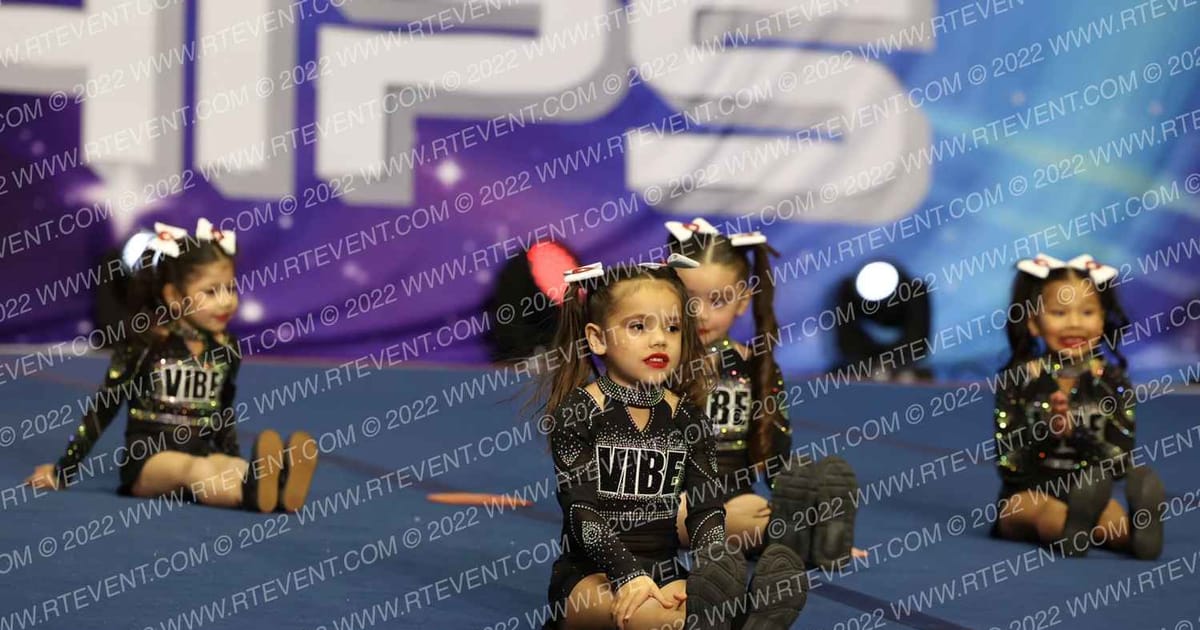 VIBE CHEER MINI CRUSH · Palms and Pyramids