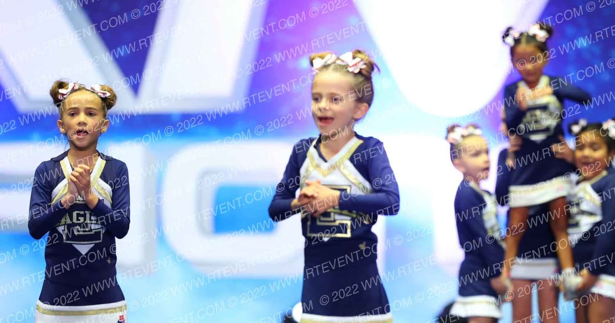 EL SEGUNDO TINY MITE · Holiday Showcase SUNDAY ARENA