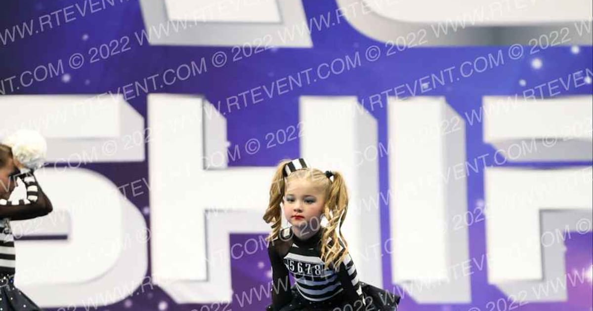 OC ELITE SHAVE ICE · Holiday Showcase SATURDAY ACC NORTH