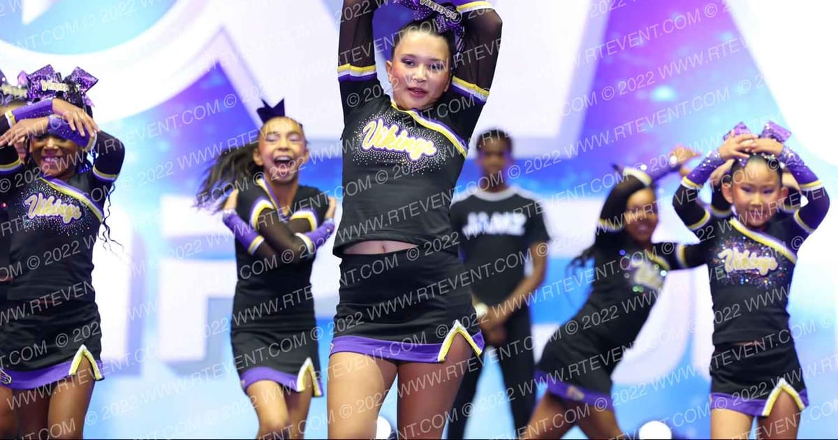 COVINA VIKINGS GREMLIN · Holiday Showcase SUNDAY ARENA