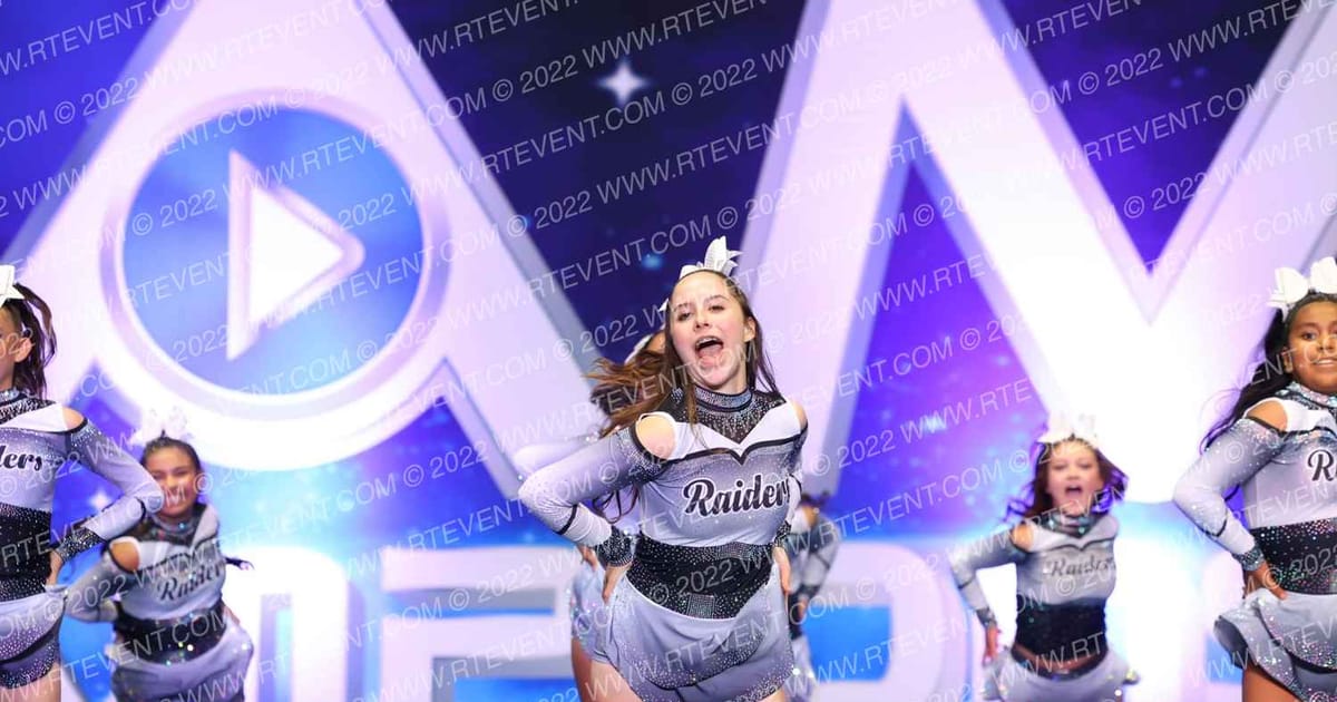 TUCSON RAIDERS 14U CHEER · Holiday Showcase SUNDAY ARENA
