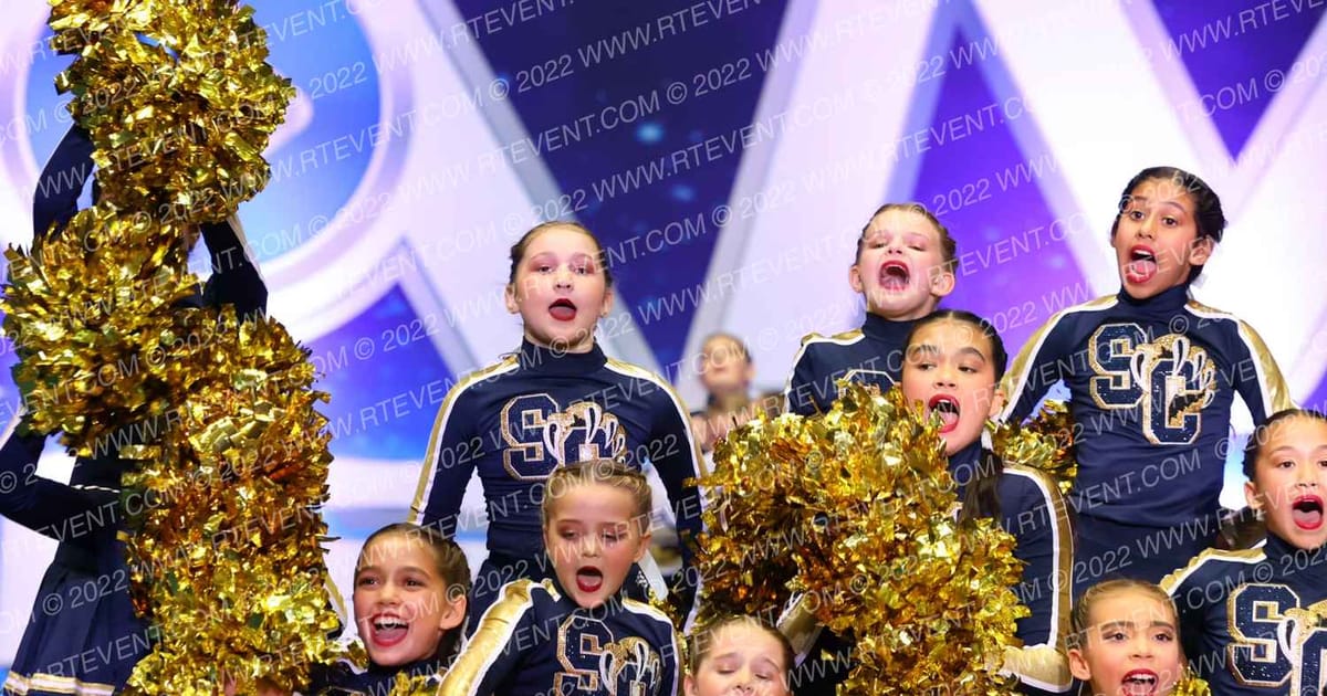 SANTA CLARITA WILDCATS CHEER · Holiday Showcase SUNDAY ARENA