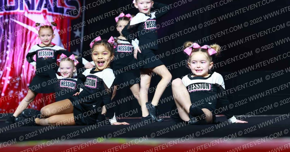 Hession Cheer Academy Pink Sparklers · Jamfest Super Nationals