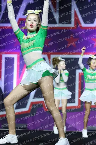 Woodmen Power Cheer Axe