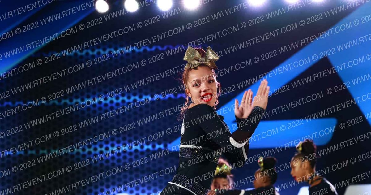 A-Towne Athletics Elite BOMBSHELLS · Athletic Championships Chattanooga Nationals DIDII