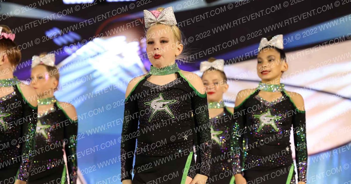 CheerForce Arizona Flutter · Athletic Phoenix Nationals DIDII