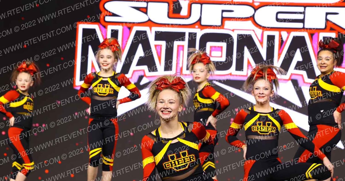 Terre Haute Cheer University Fly Girls · Jamfest Super Nationals