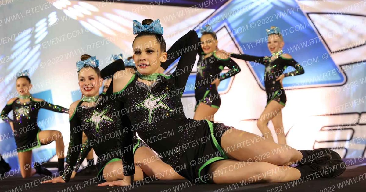 CheerForce Arizona VTACH · Athletic Phoenix Nationals DIDII