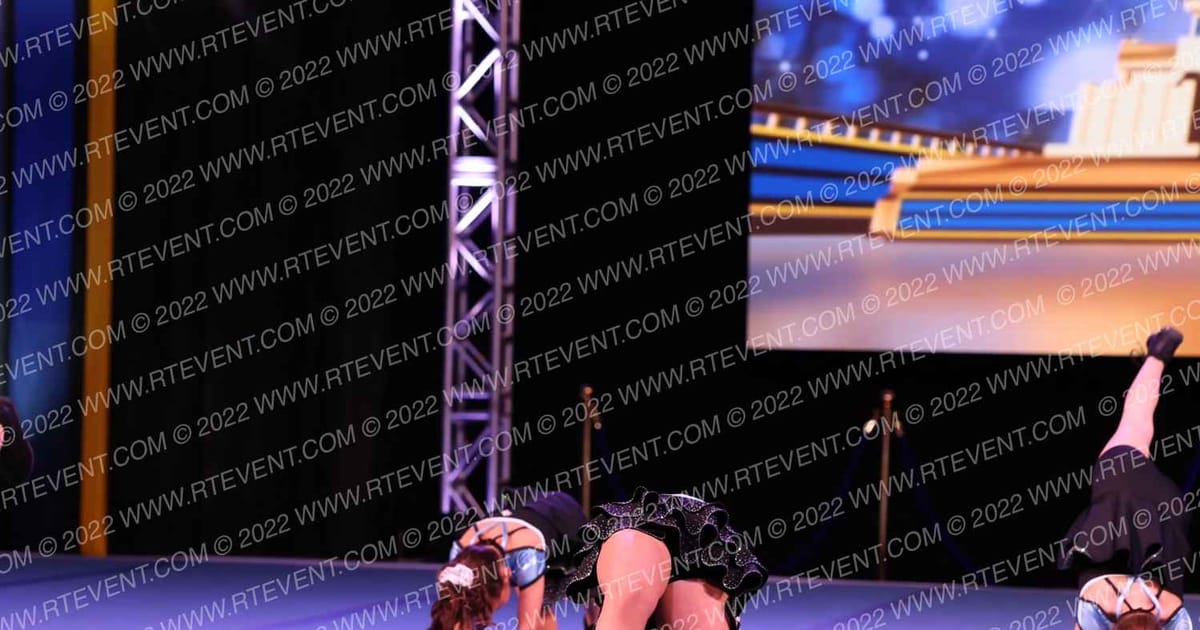 Island Xtreme Island Girls · Foxwoods