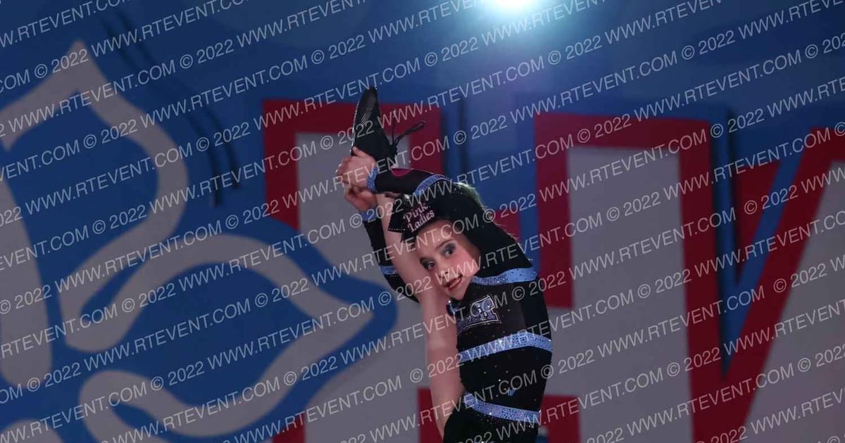 Rocket Cheer Pink Ladies · Aloha Worcester Showdown
