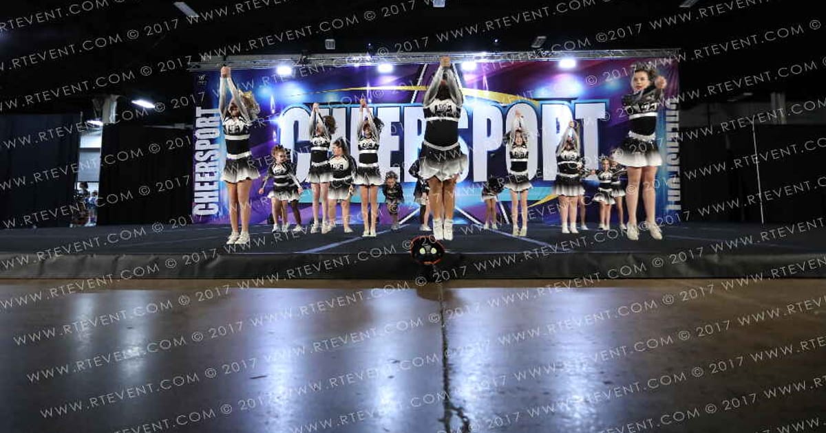 Lunar Viper Allstars Smoke · OAKS Classic
