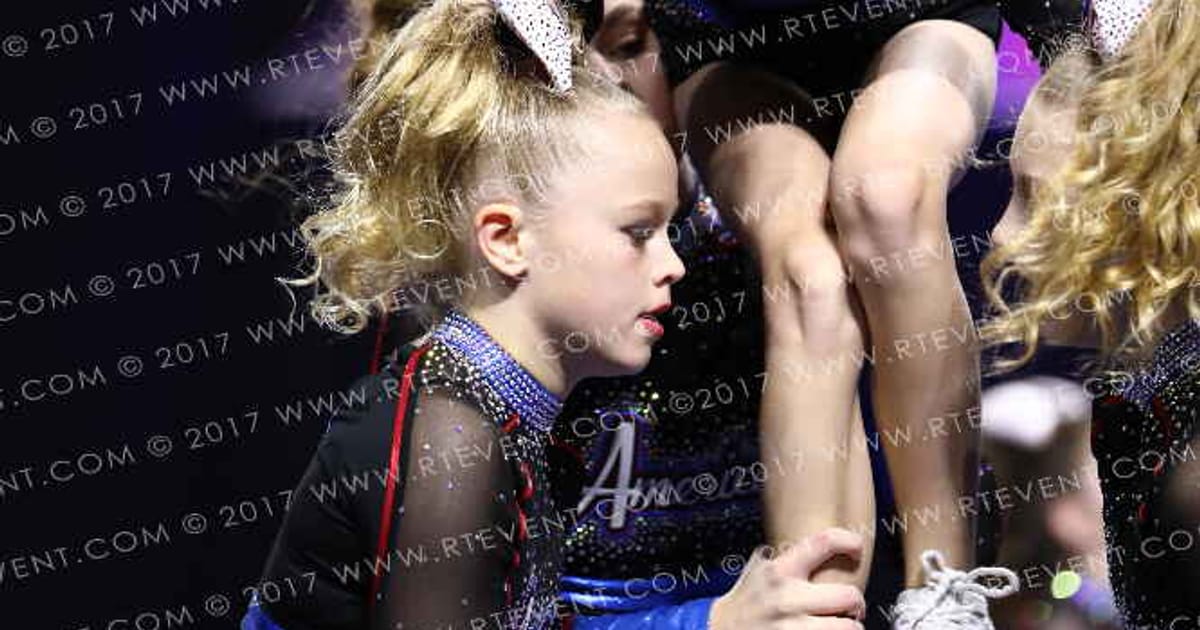 American Cheer Elite Strykers · Americas Best Kansas City Grand Nationals