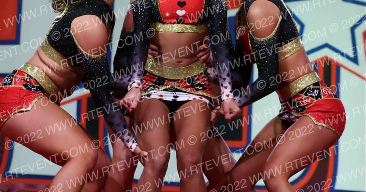 Crowned Elite Athletics Allegiant Reign · Spirit of Hope Grand Nationals