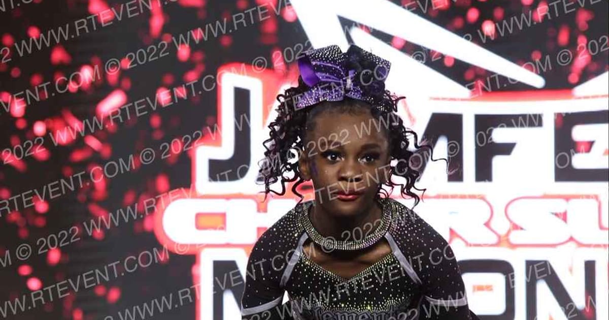 Elements Cheer Chicago Xenon · Jamfest Super Nationals