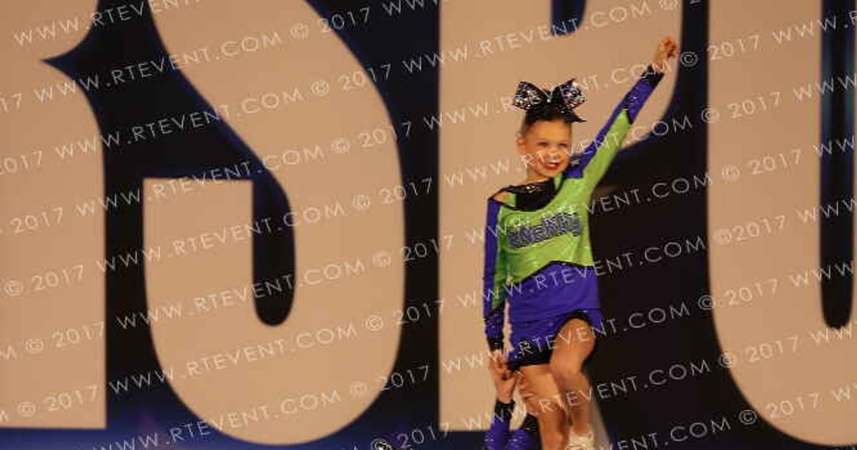 Energy Kidz eNeRGy Onyx · Cheersport Sweetheart