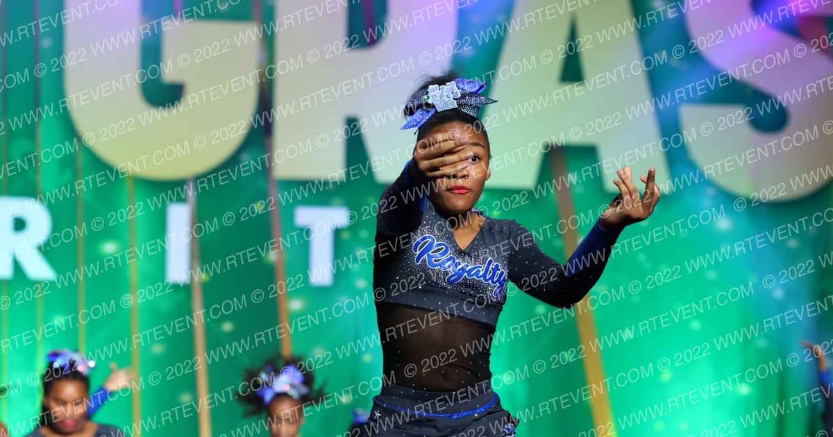 Charlotte Ultimate Cheer Queens · Mardis Gras Grand Nationals